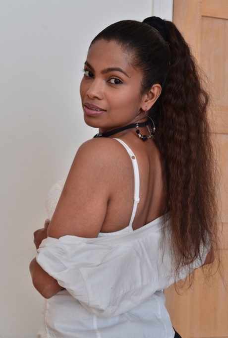 Alishaa Mae modelo exclusivo galería