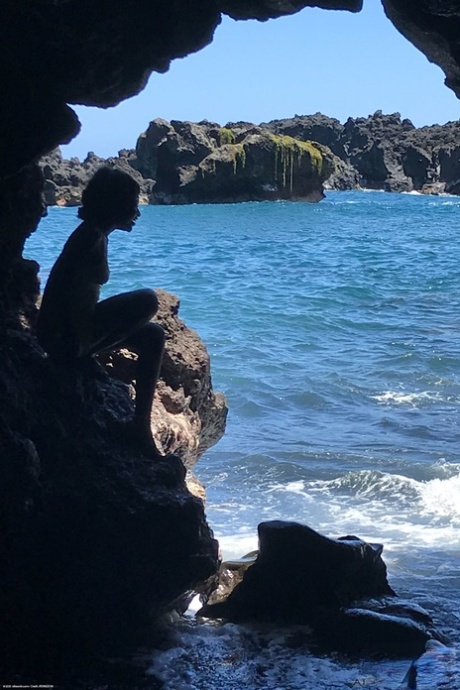 Mamada latina al aire libre hermosa perfecta imágenes